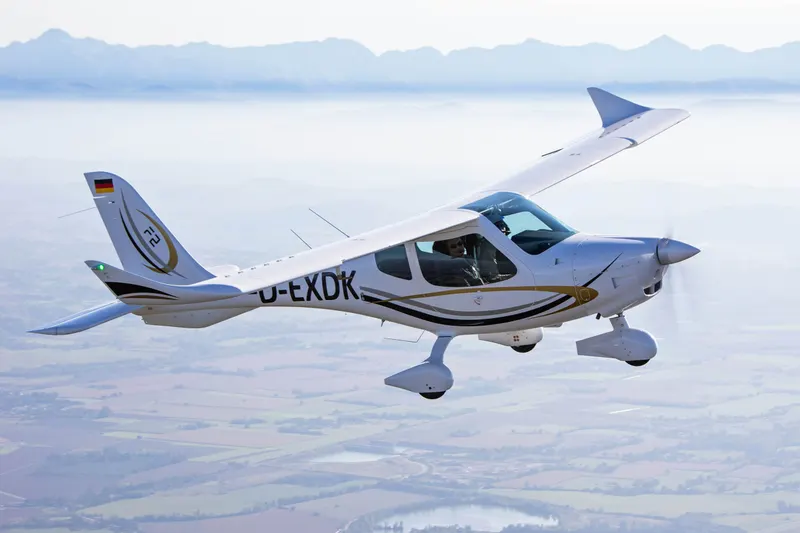 Flight Design F2